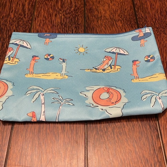 Thirty-One Zipper Pouch dachshund Dog Days print - Picture 5 of 7